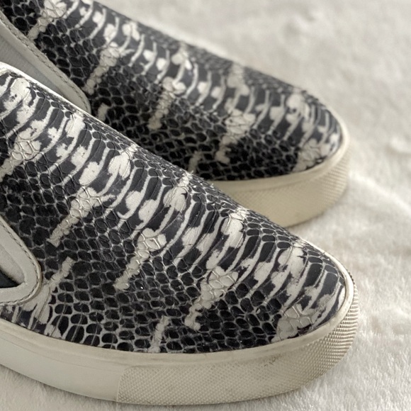 VINCE PYTHON SNAKE SLIP ON SNEAKER - Picture 8 of 9